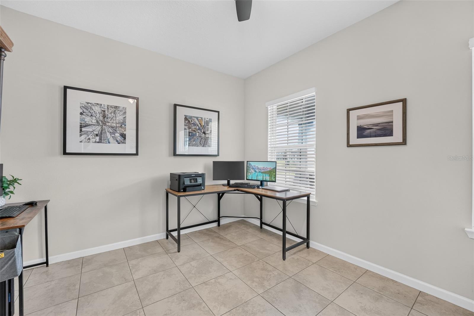 3949 Capital Reef Way Property Photo 17