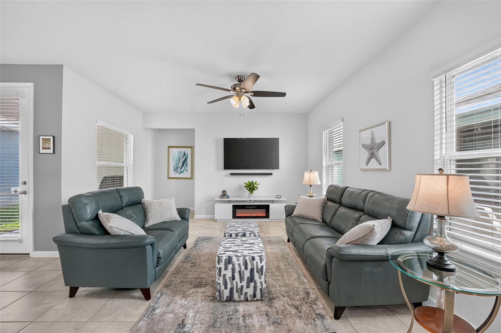 3949 Capital Reef Way Property Photo 37