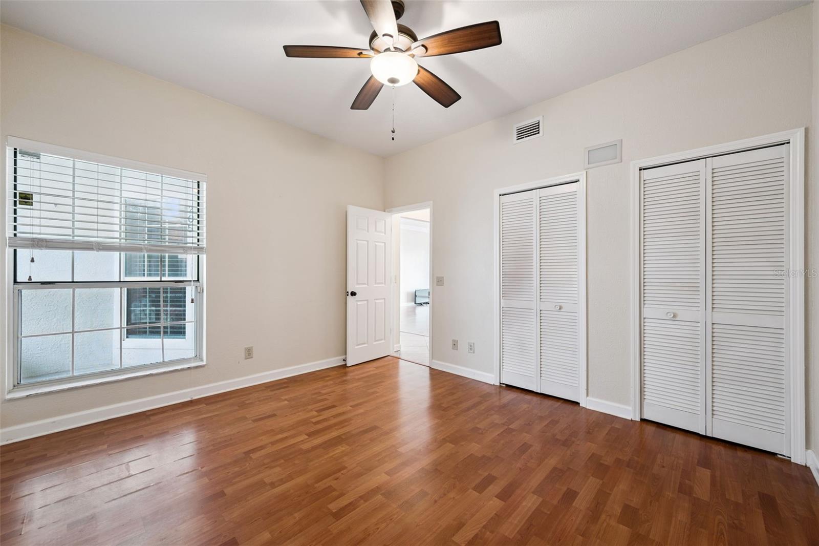 459 Hamptoncrest Cir #205 Property Photo 11