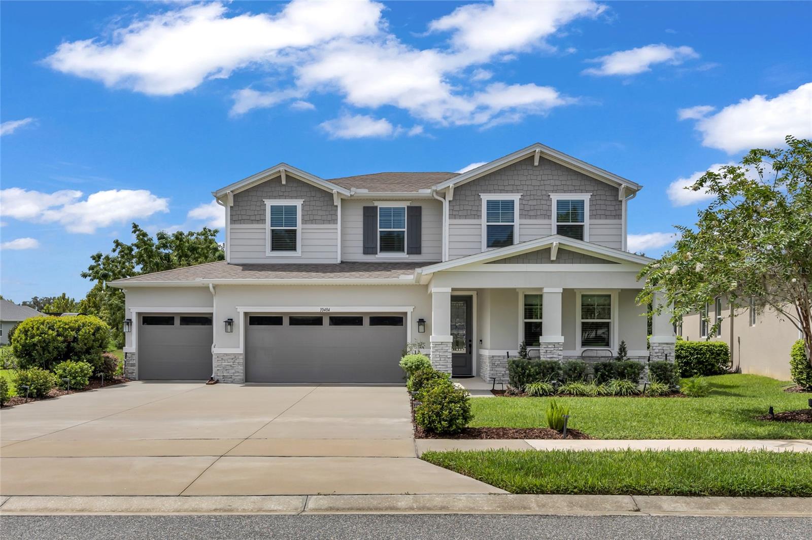 10484 Spring Lake Dr Property Photo 1