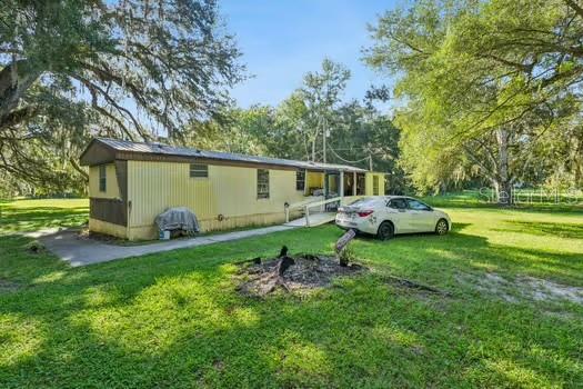 3302 County Road 510a Property Photo 2