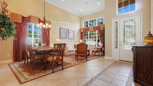 601 Spring Oak Cir Property Photo 5