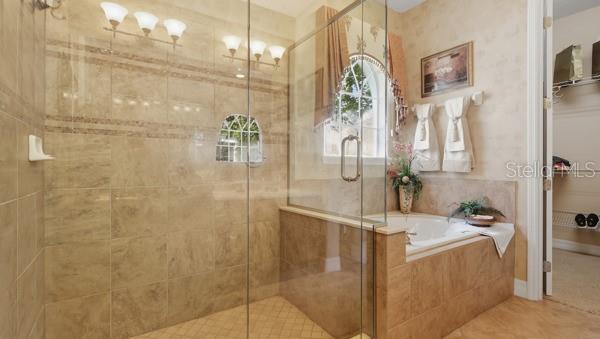 601 Spring Oak Cir Property Photo 24