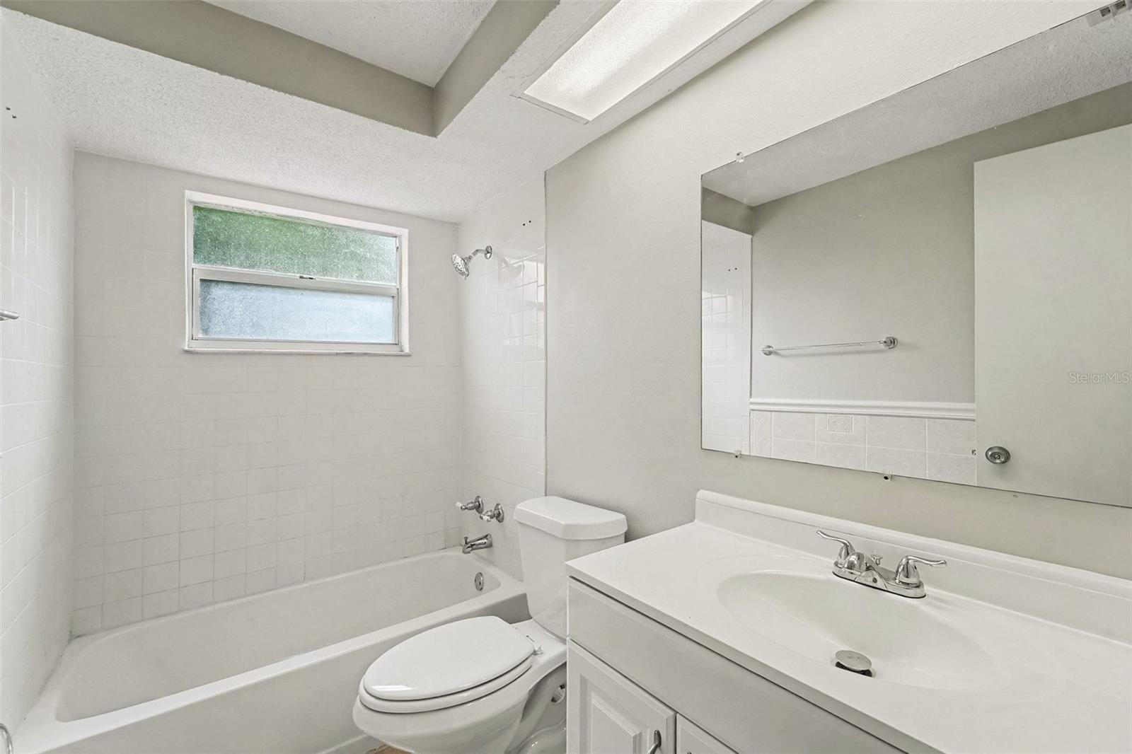 10036 Glen Moor Ln Property Photo 16