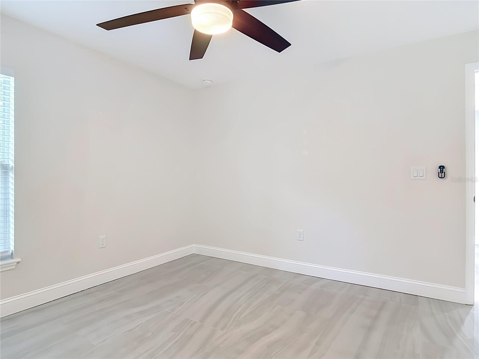 1471 Agatha Dr Property Photo 31