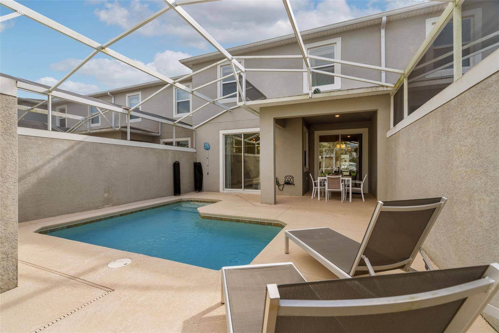 590 Pebble Beach Dr Property Photo 4