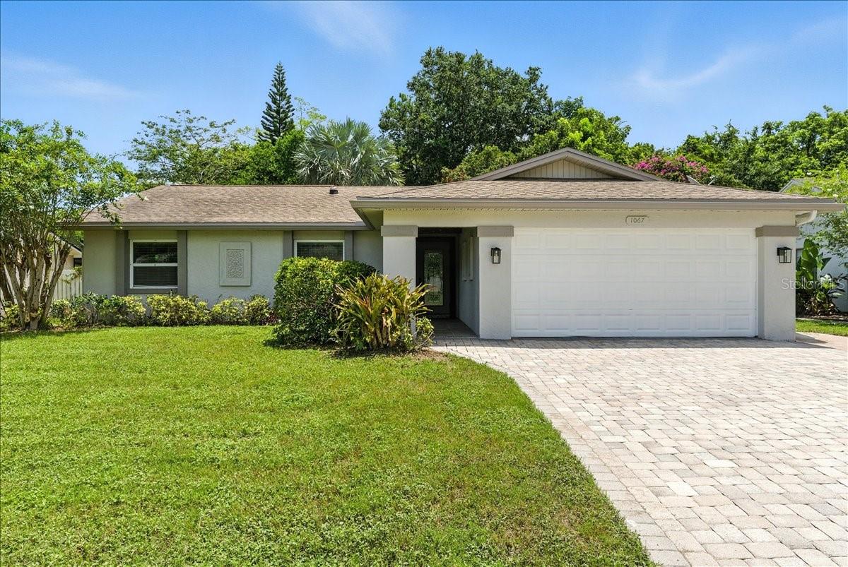 1067 Chokecherry Dr Property Photo 1