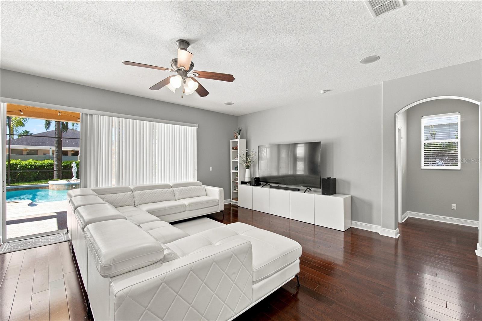 3563 Pixie Ln Property Photo 11