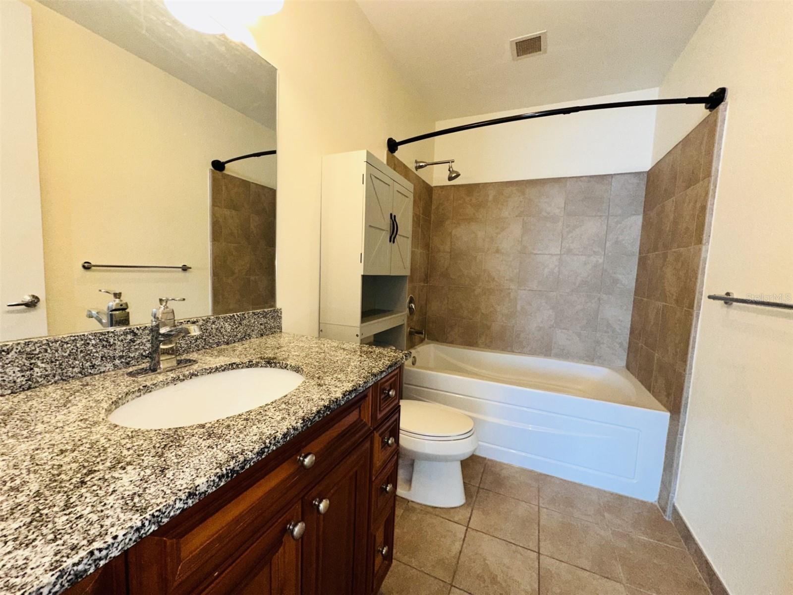150 E Robinson St #1009 Property Photo 14