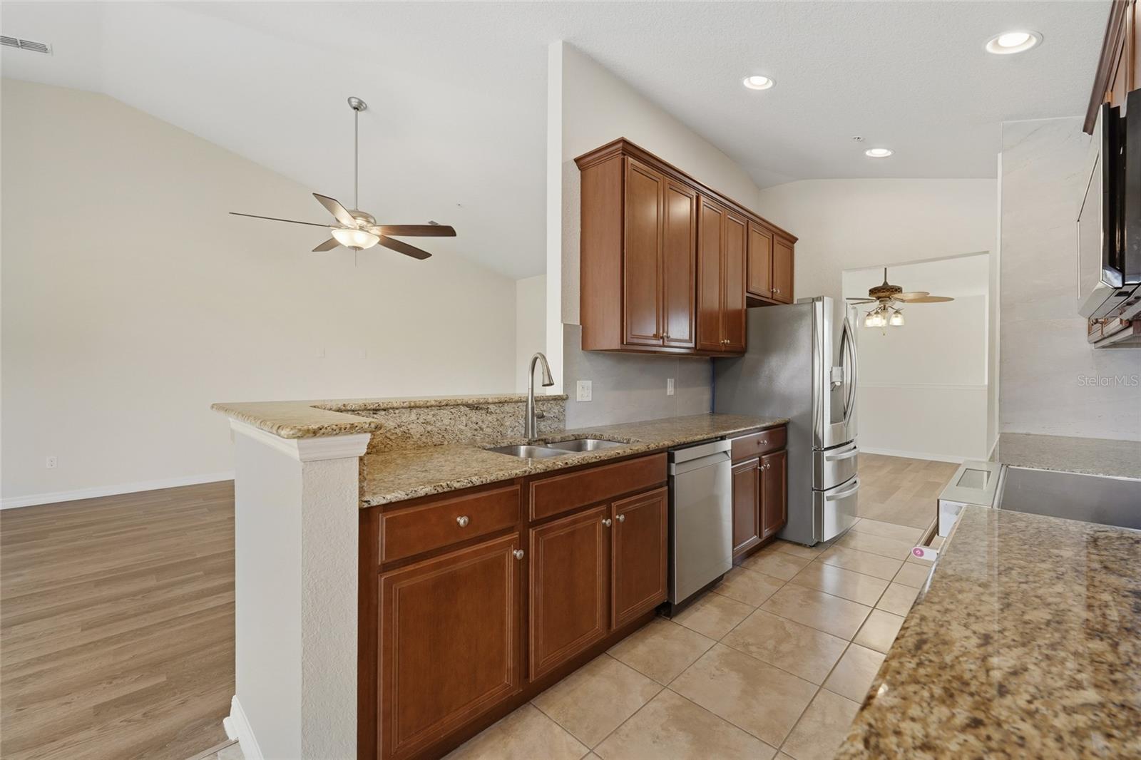 1214 Bella Rose Ct Property Photo 13