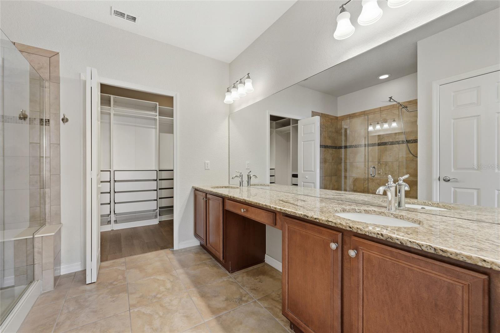 1214 Bella Rose Ct Property Photo 20
