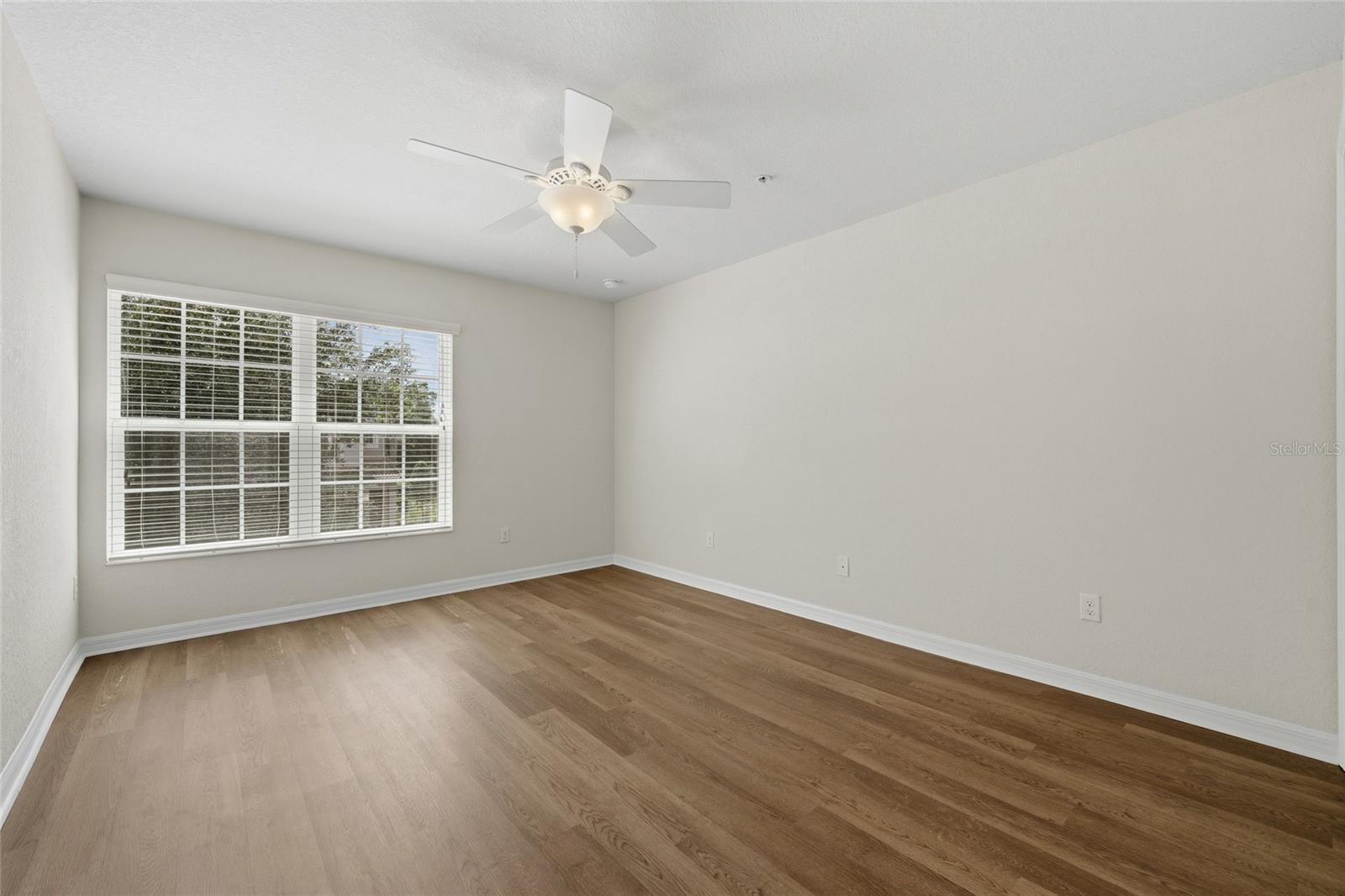 1214 Bella Rose Ct Property Photo 25