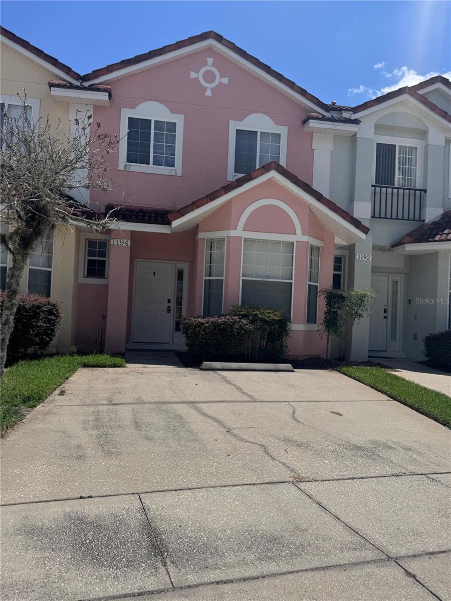 1194 S BEACH CIR Property Photo 1
