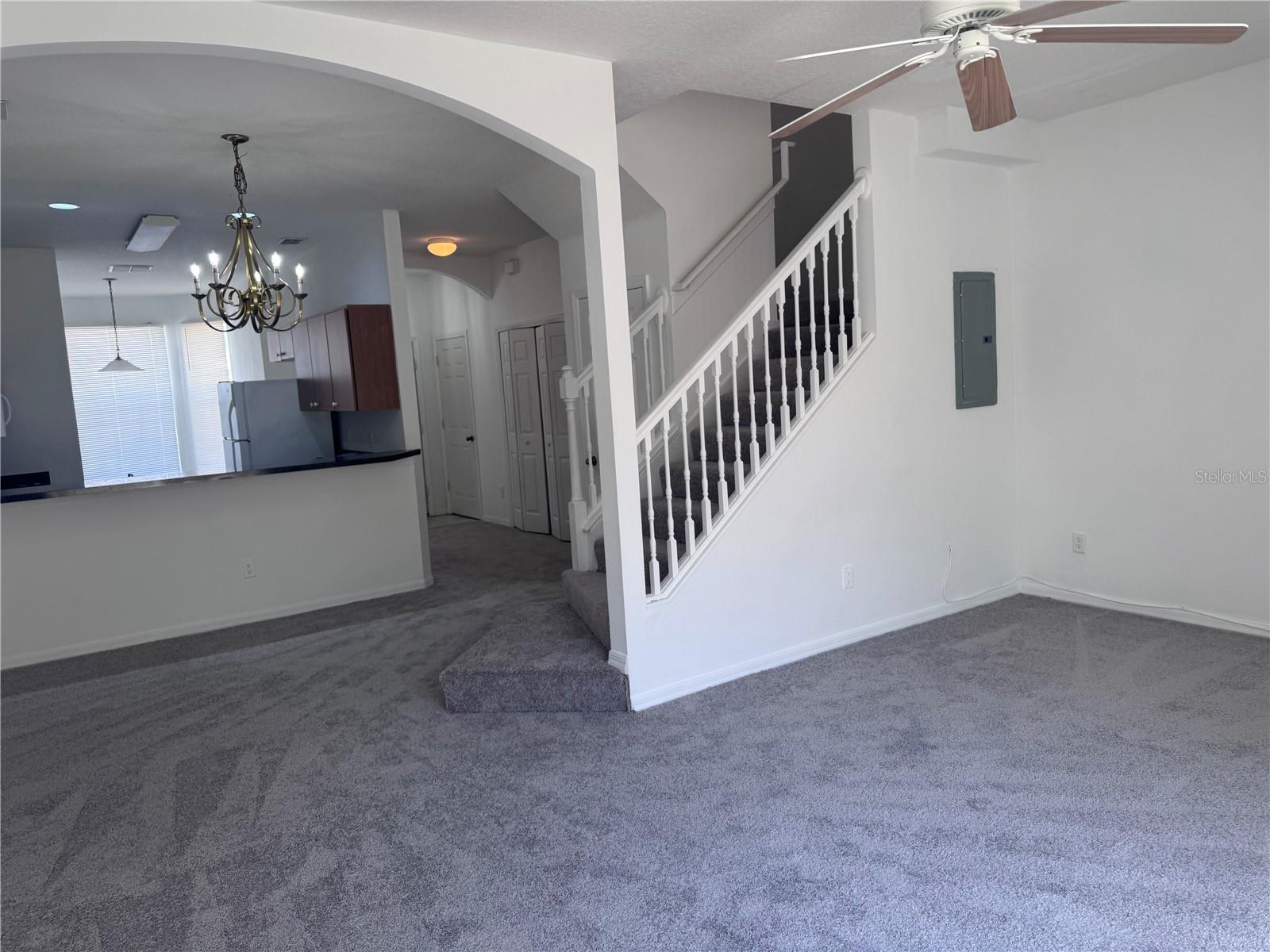 1194 S Beach Cir Property Photo 3