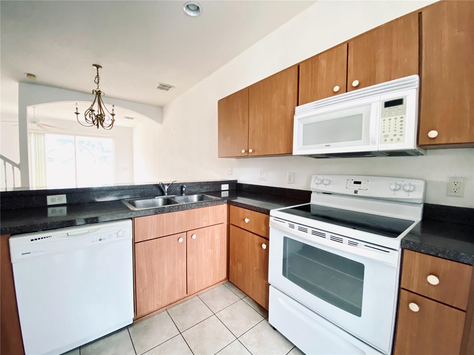 1194 S Beach Cir Property Photo 4