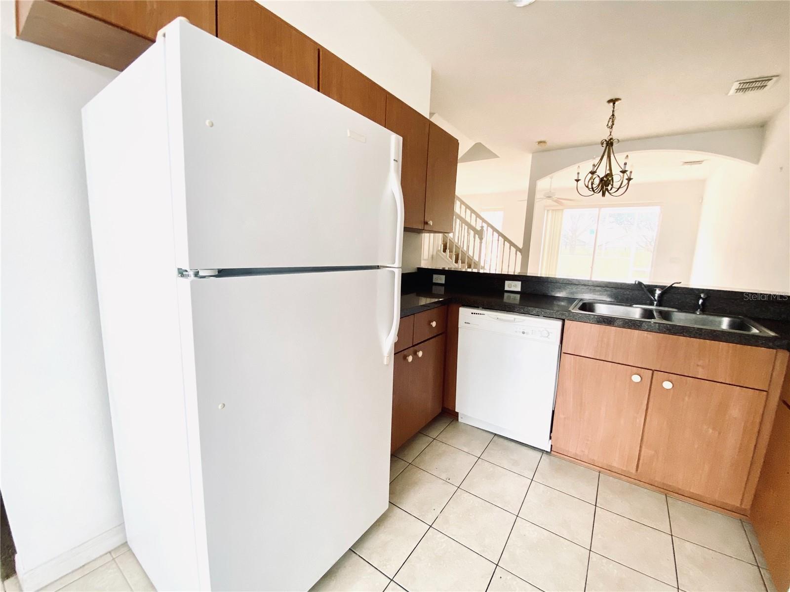 1194 S Beach Cir Property Photo 5