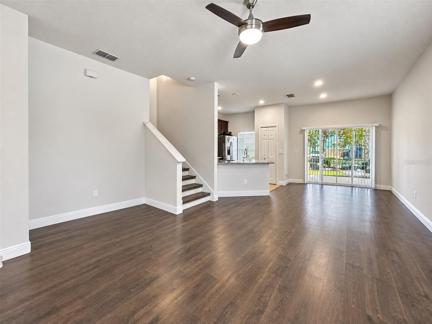 2048 Schuller Way Property Photo 2