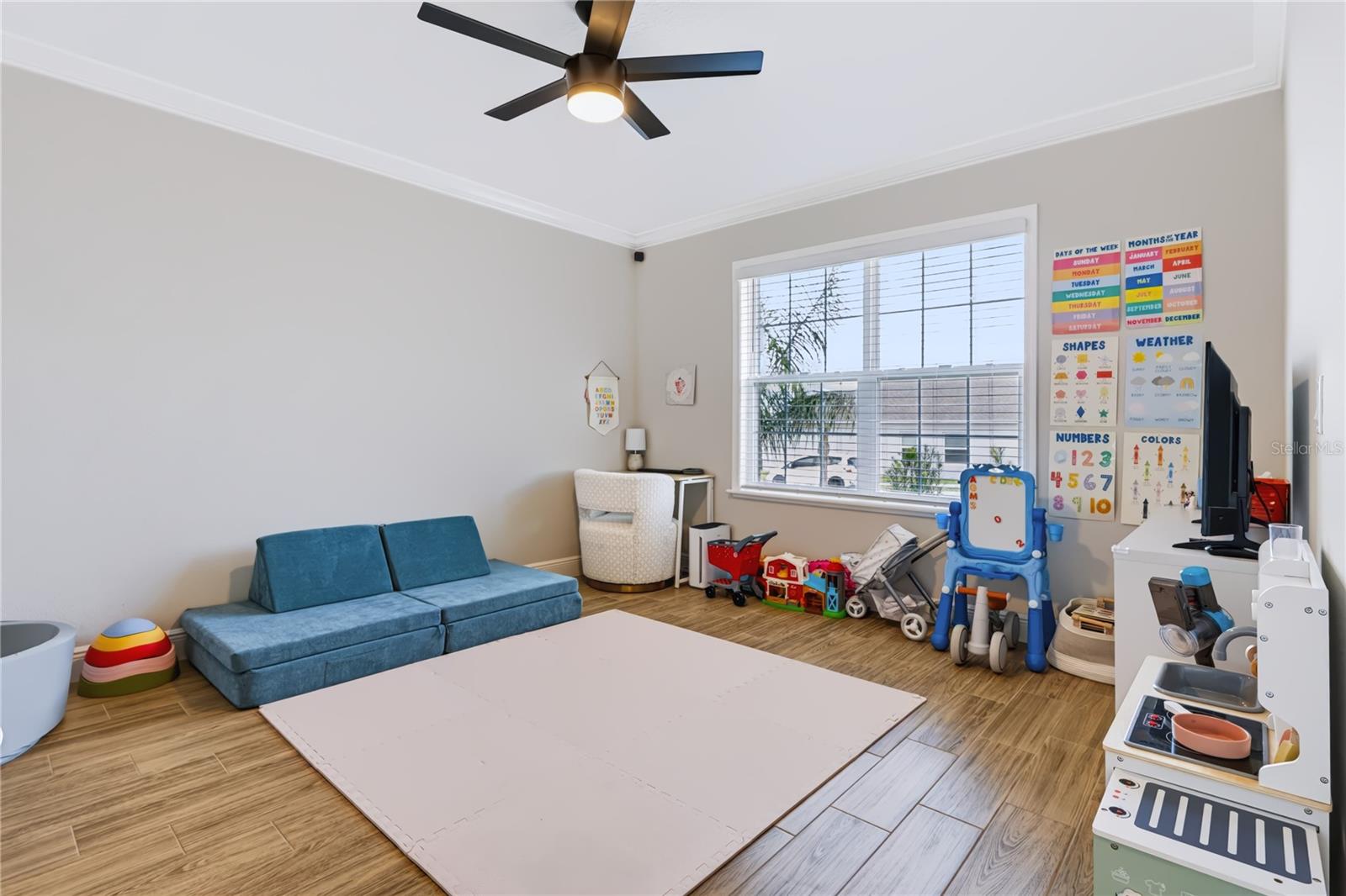 6564 Rhythm Dr Property Photo 17