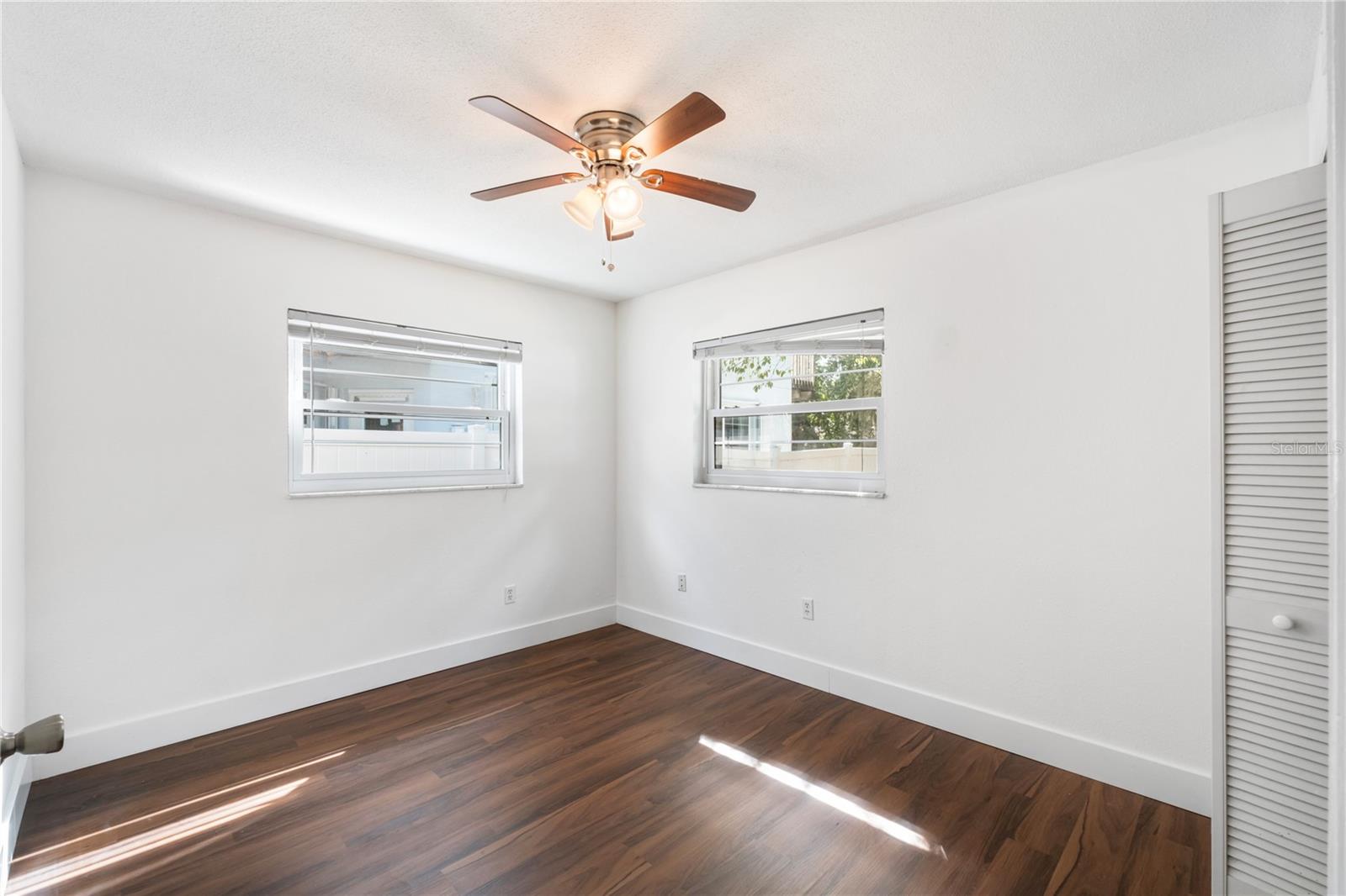 1107 S Pennsylvania Ave Property Photo 9