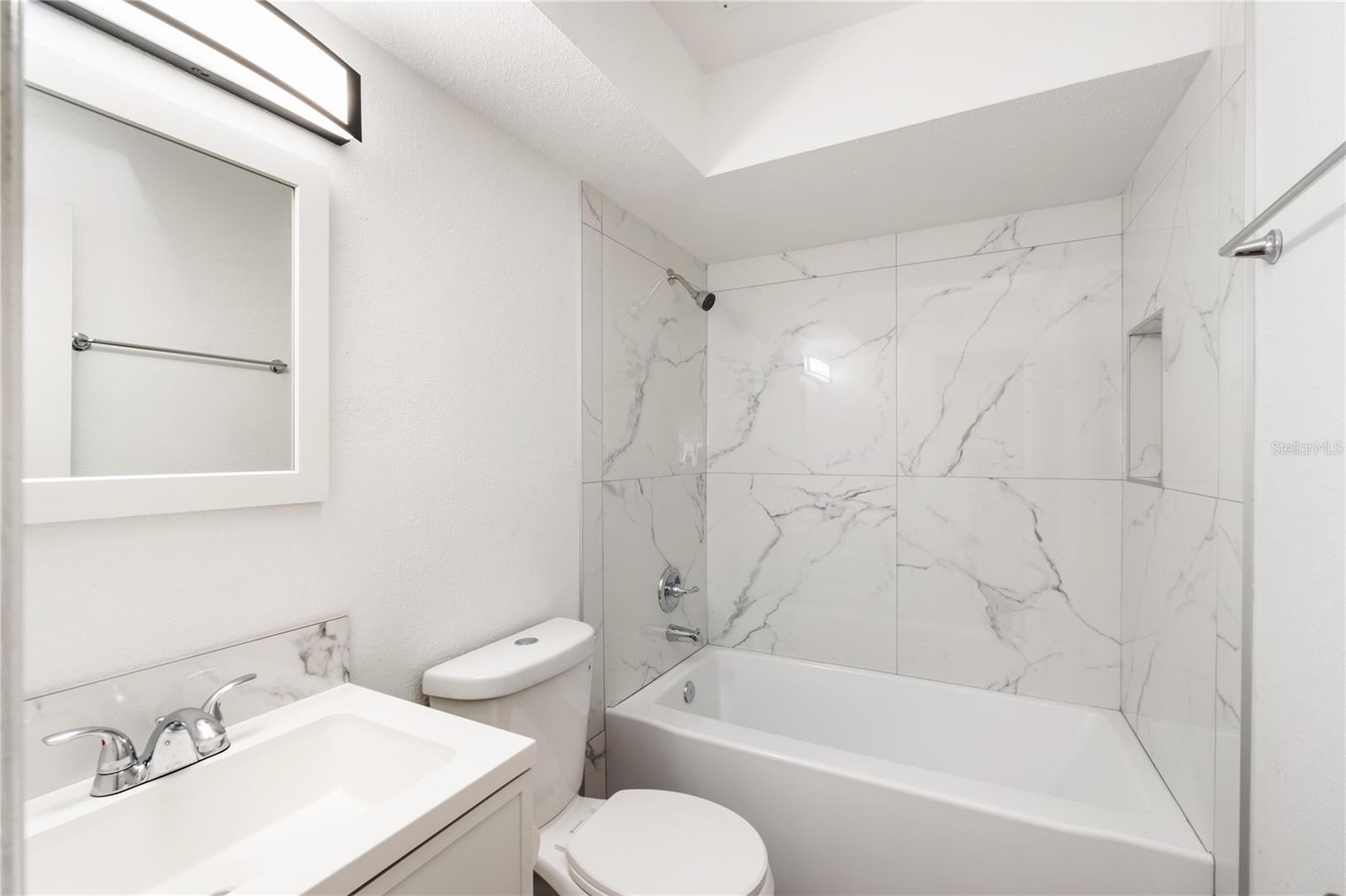 1107 S Pennsylvania Ave Property Photo 10