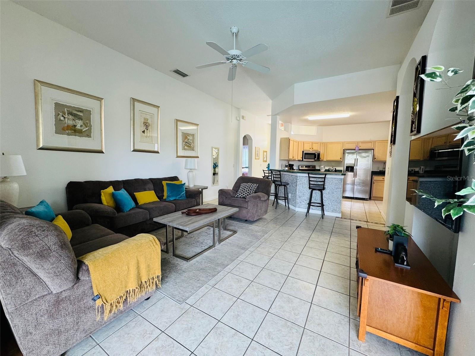 400 Montara Dr Property Photo 5