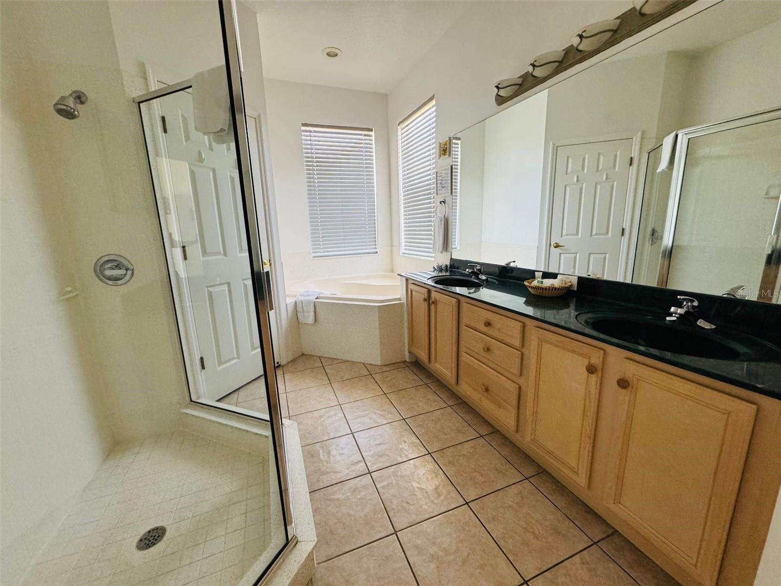 400 Montara Dr Property Photo 15