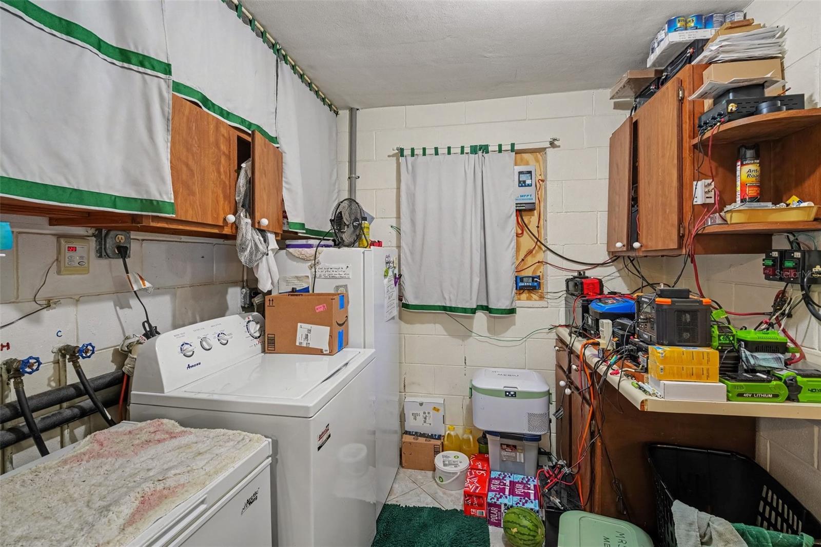 2440 Dolphin Rd Property Photo 26