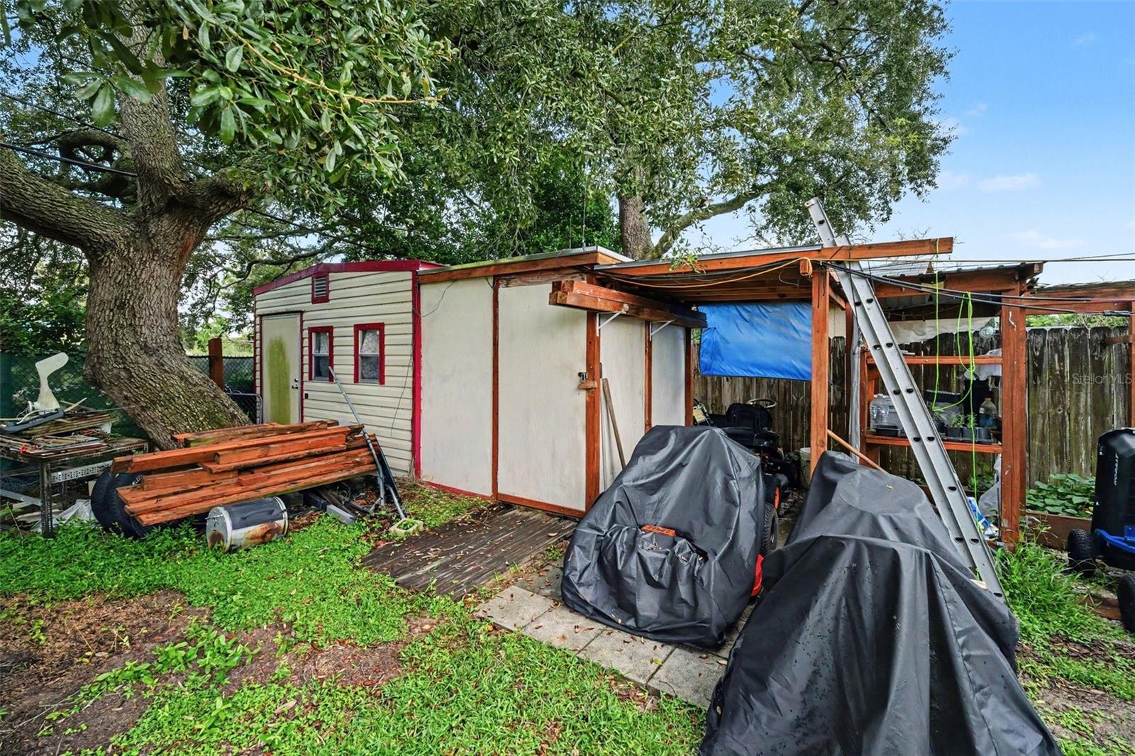 2440 Dolphin Rd Property Photo 29