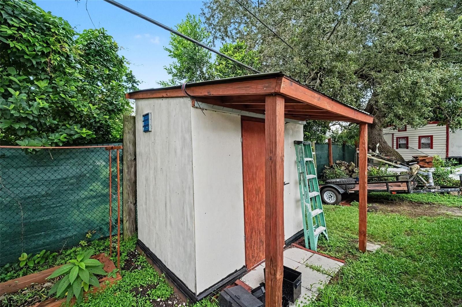 2440 Dolphin Rd Property Photo 32