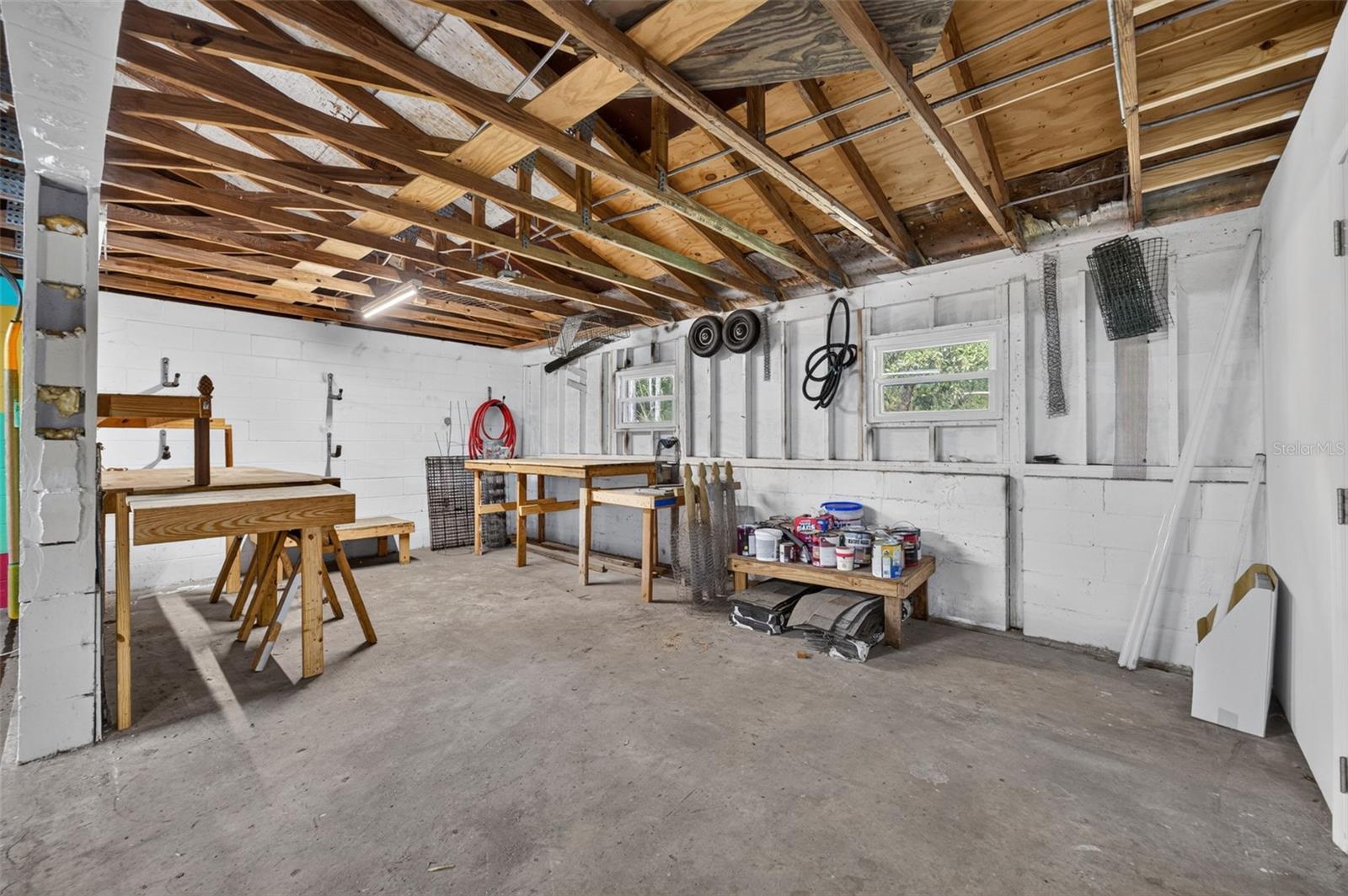 20963 E Colonial Dr Property Photo 45