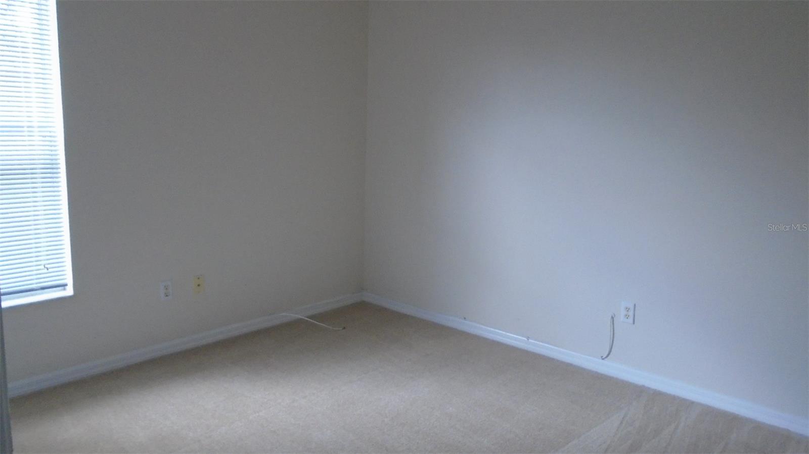 2406 Siward Ave Property Photo 7