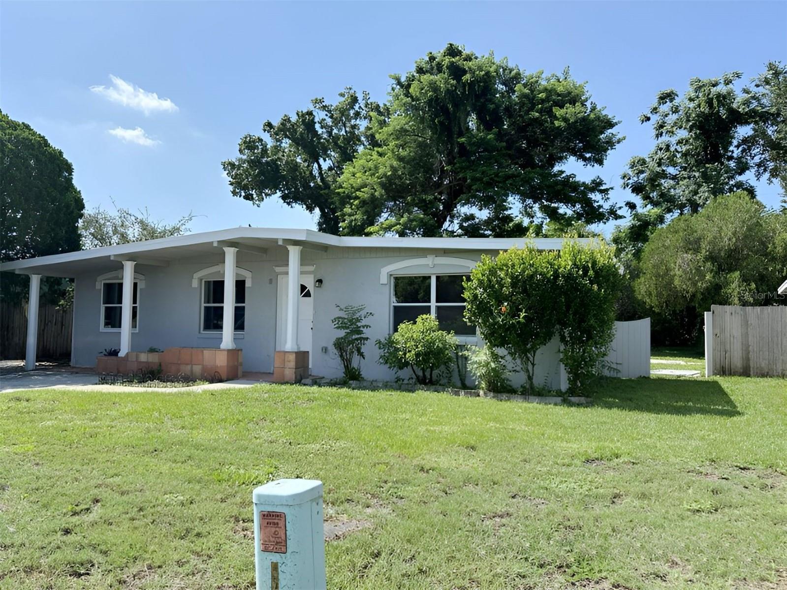2136 Linden Rd Property Photo 13