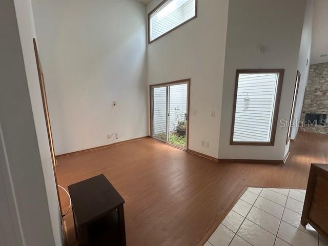936 Meadow View Dr #b Property Photo 2