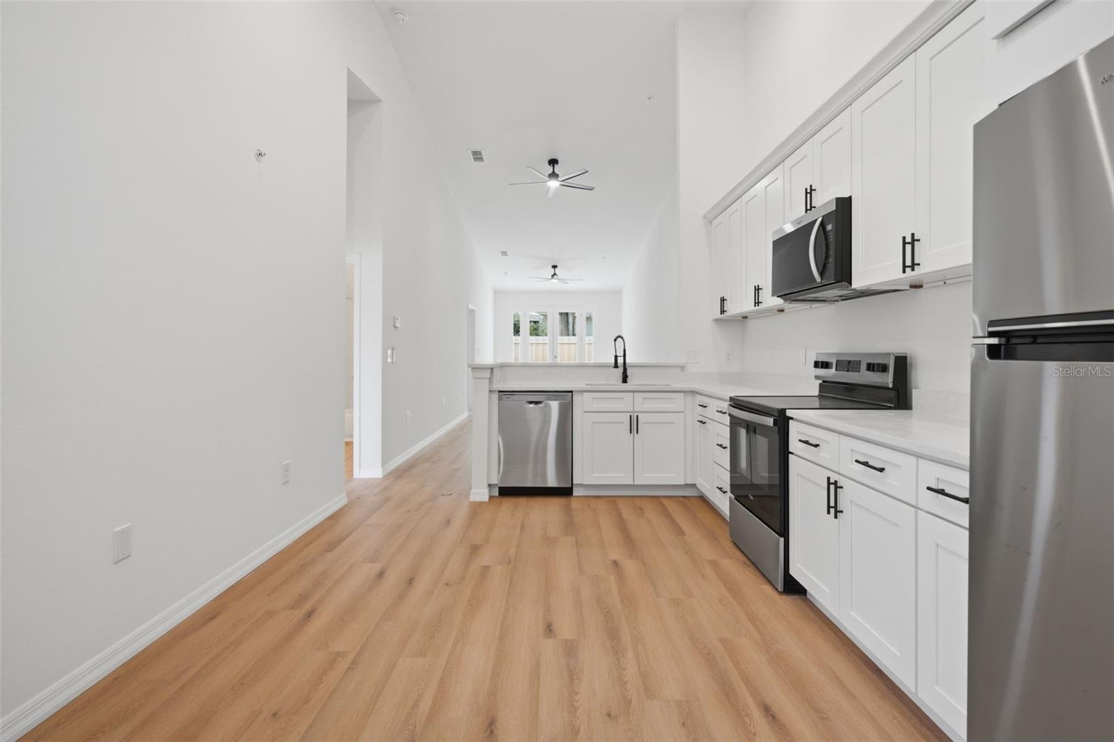 1411 Oak Pl #c Property Photo 10