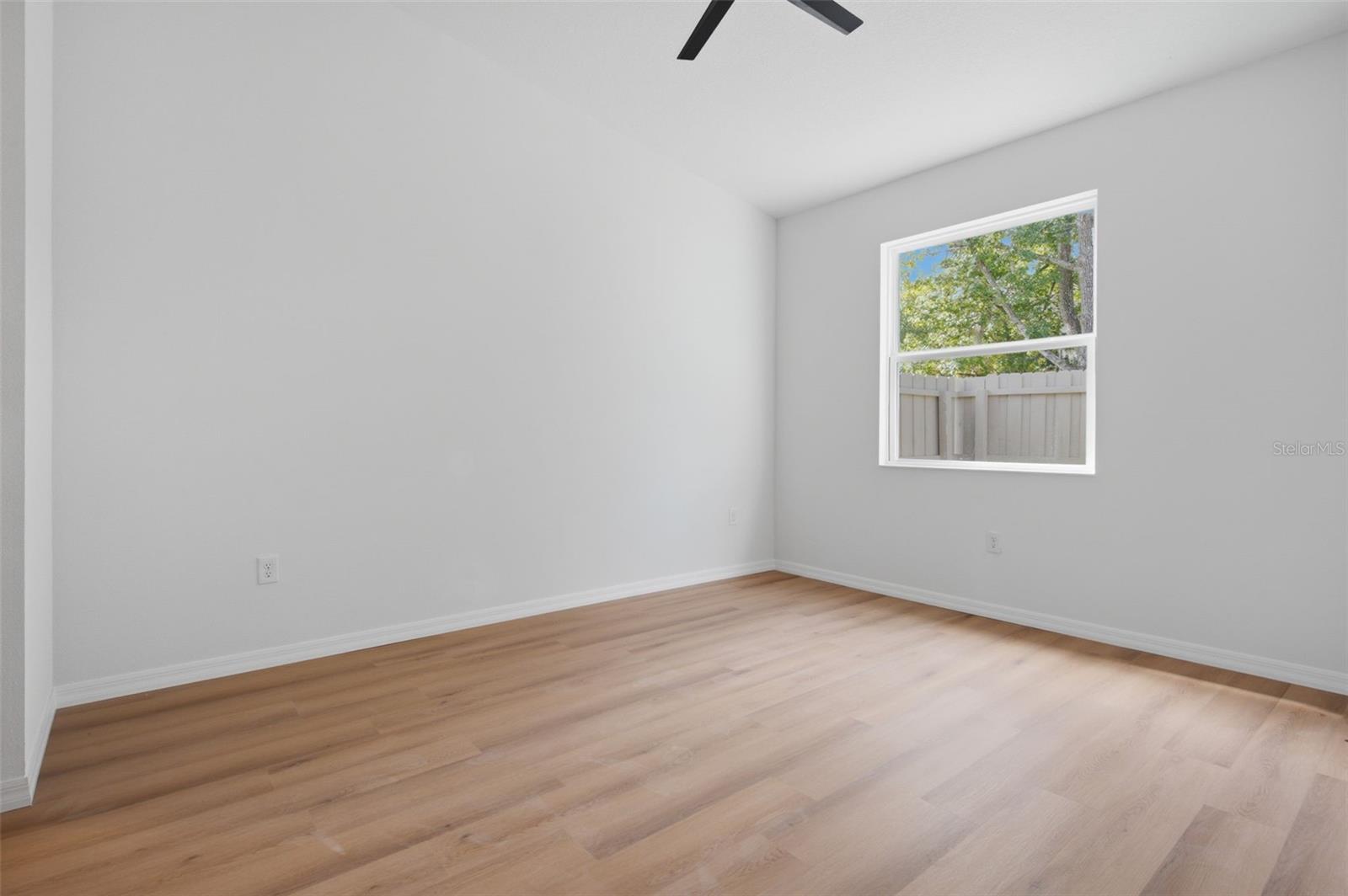 1411 Oak Pl #c Property Photo 14