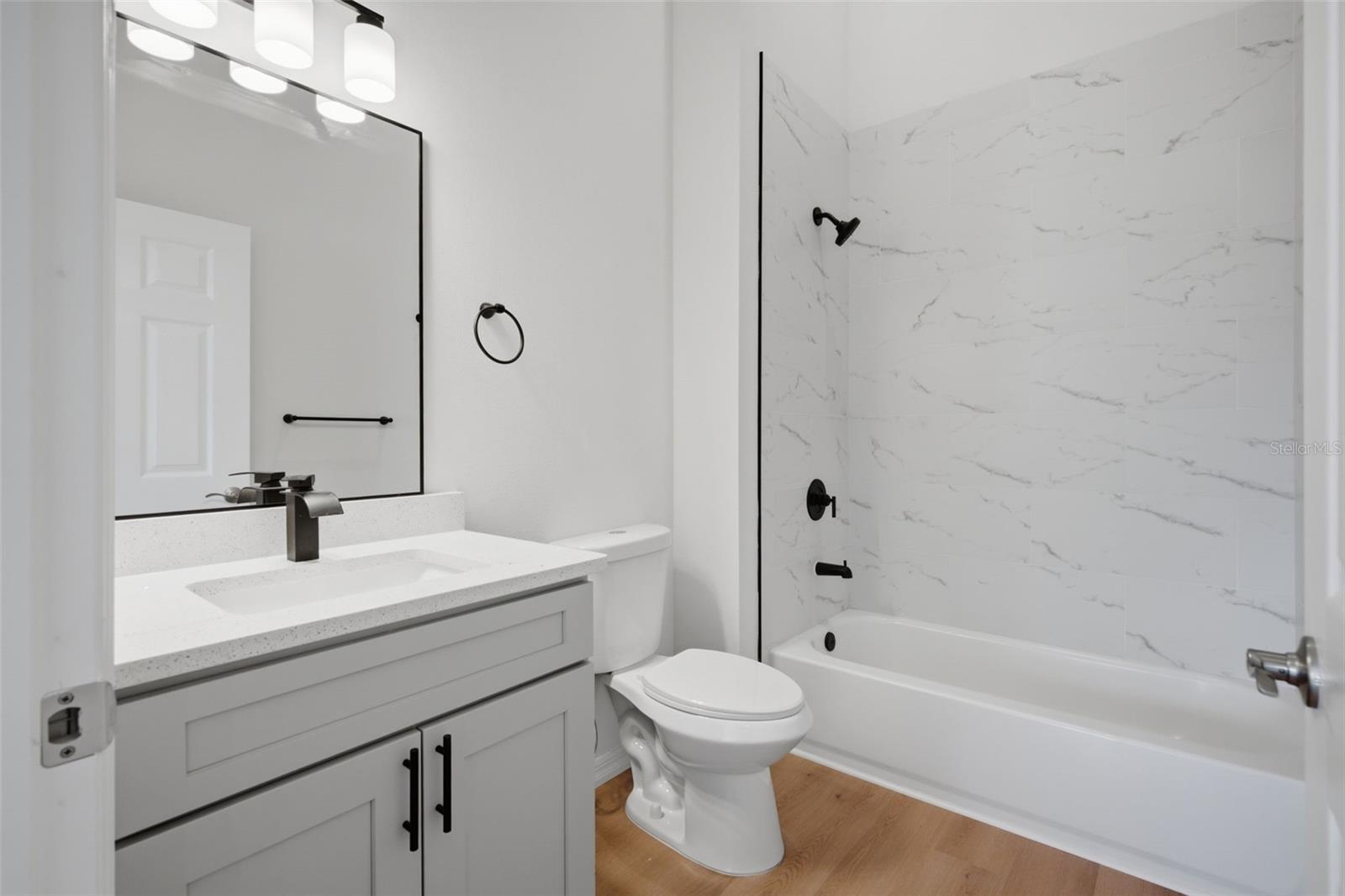 1411 Oak Pl #c Property Photo 17