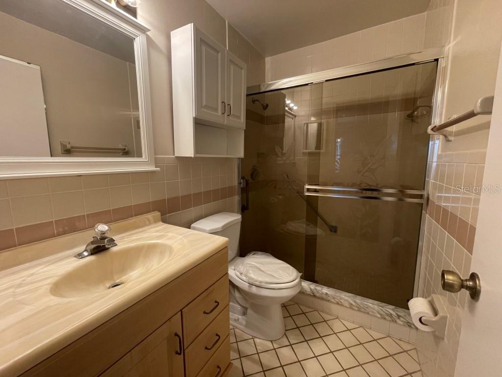 1133 Monroe Ave Property Photo 8