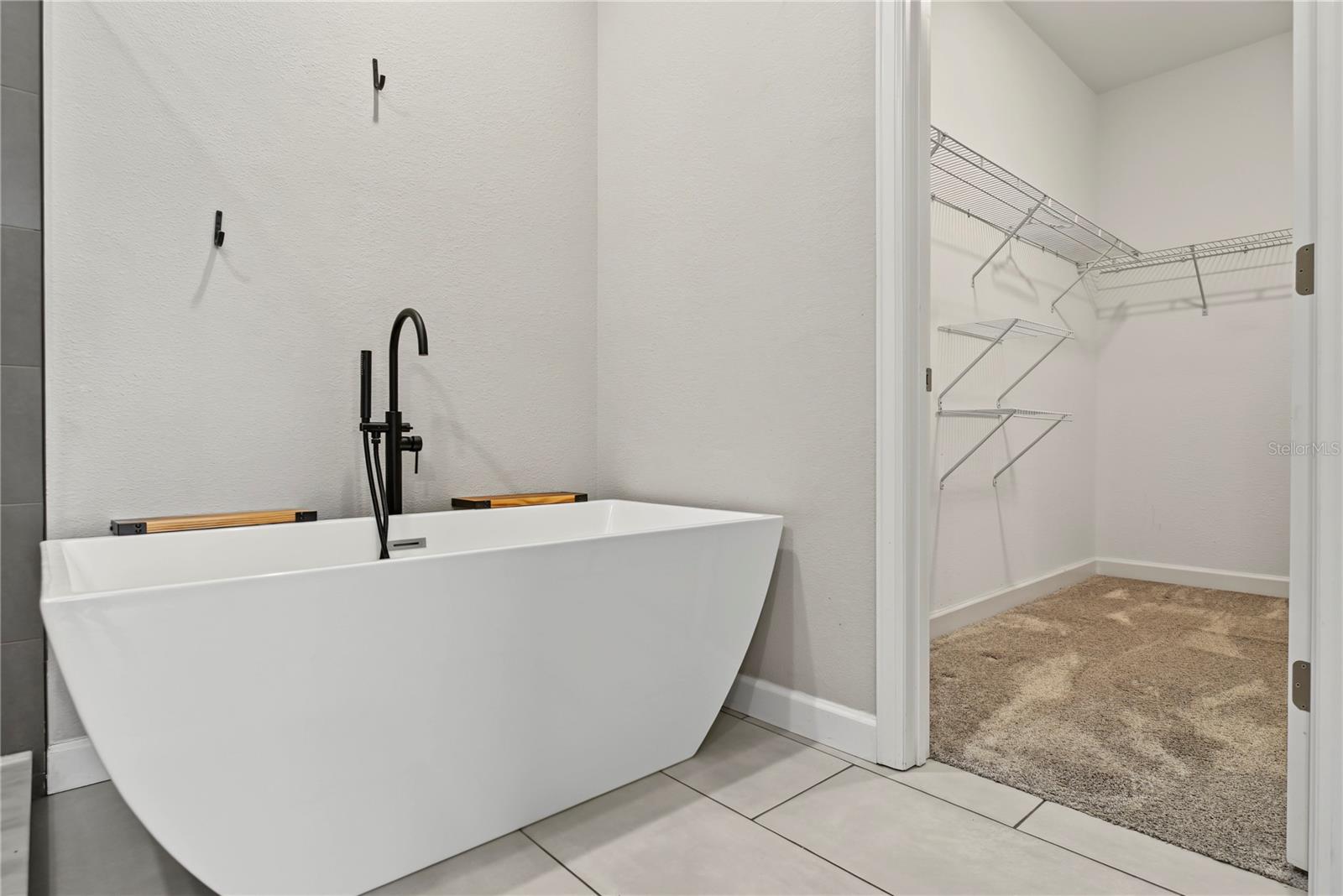 261 Taft Dr Property Photo 41
