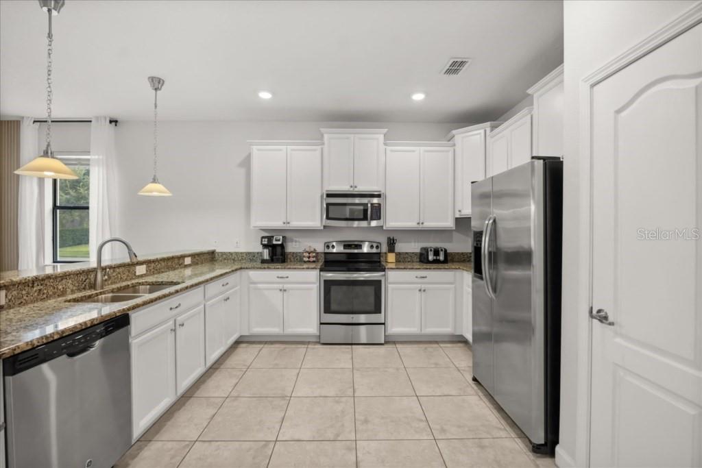 1449 Rolling Fairway Dr Property Photo 9