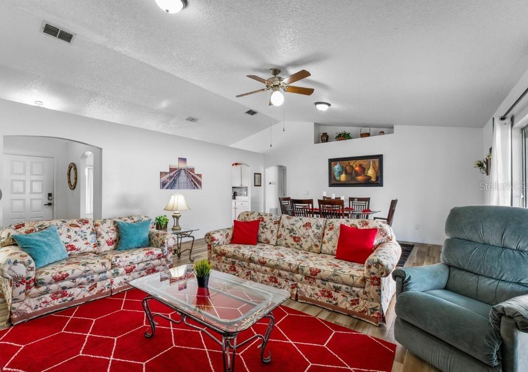 1065 Jason Ridge Ct Property Photo 5
