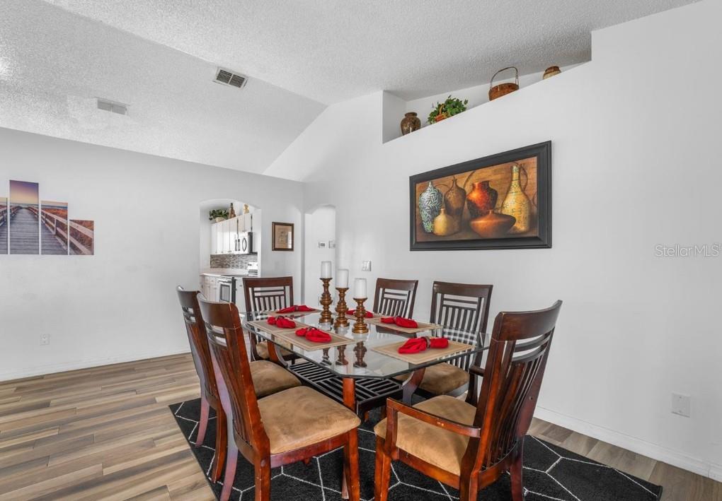 1065 Jason Ridge Ct Property Photo 7