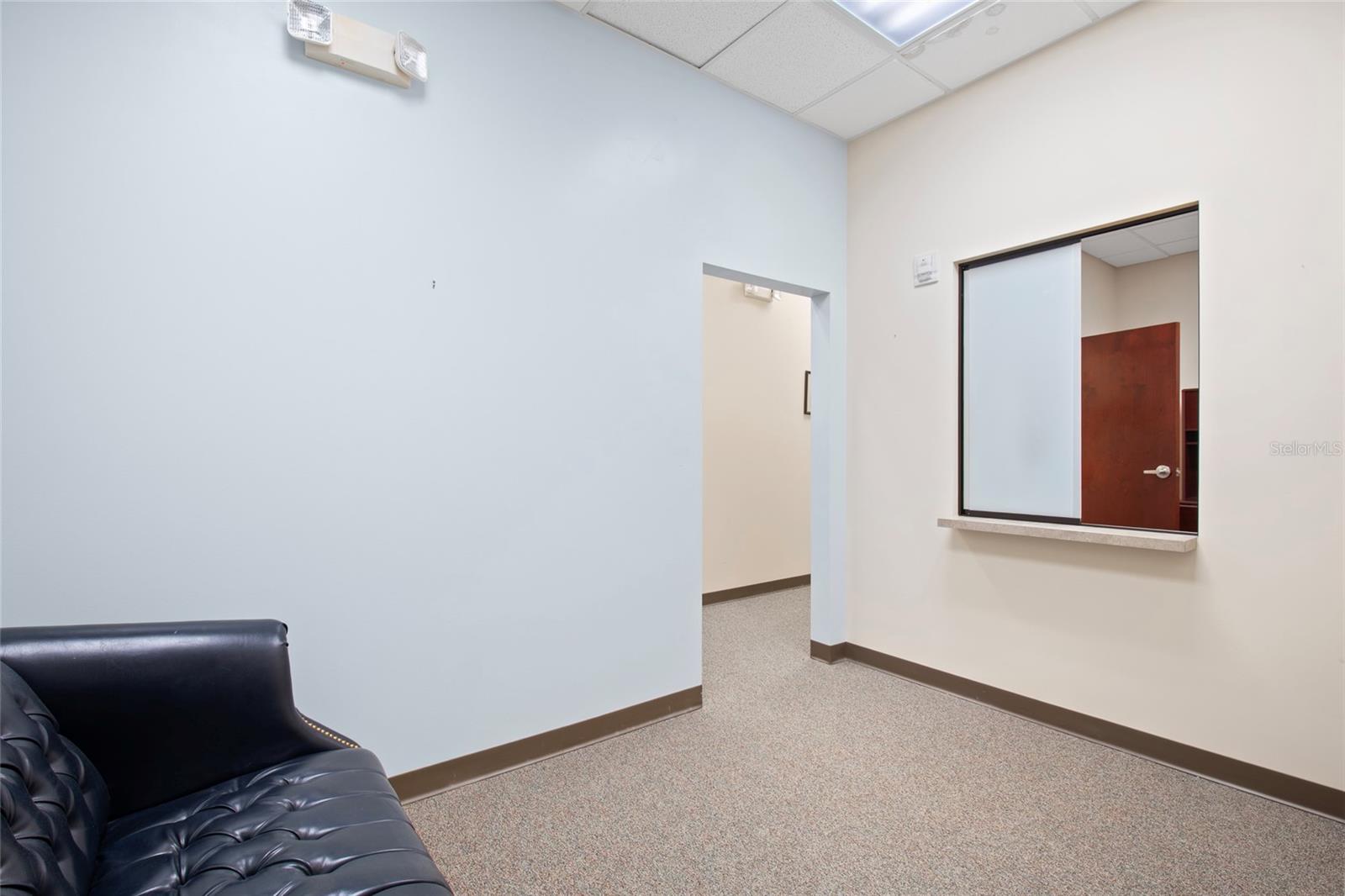 7065 Westpointe Blvd #317 Property Photo 4