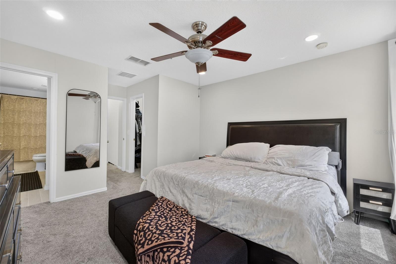 6086 Chapledale Dr Property Photo 20