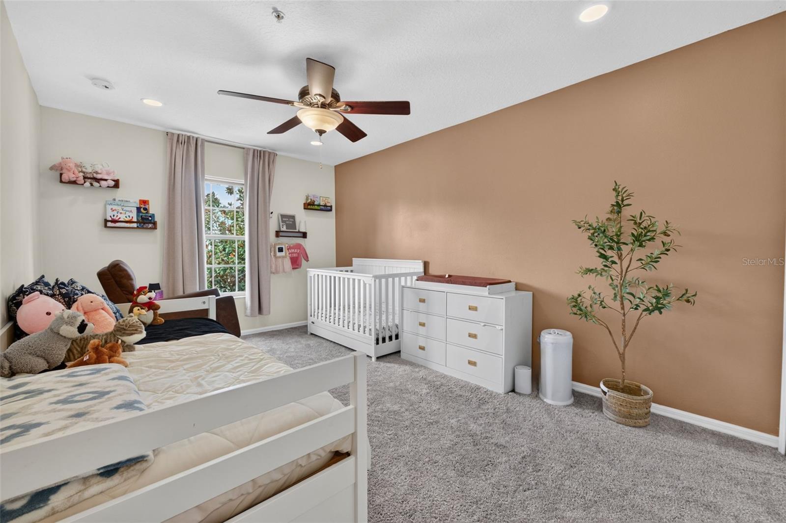 6086 Chapledale Dr Property Photo 32
