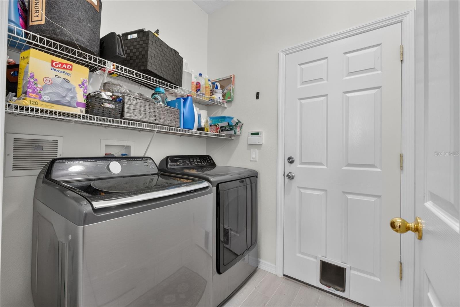 6086 Chapledale Dr Property Photo 36