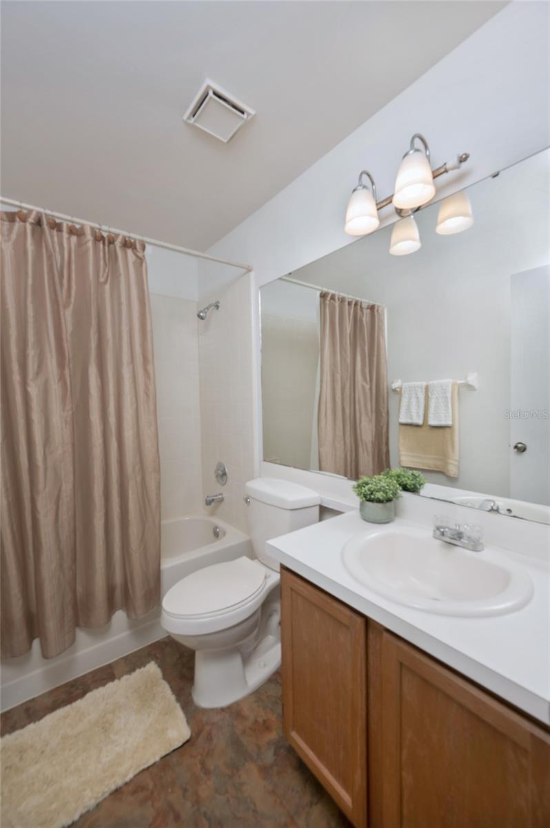 102 Candlewick Ct Property Photo 10