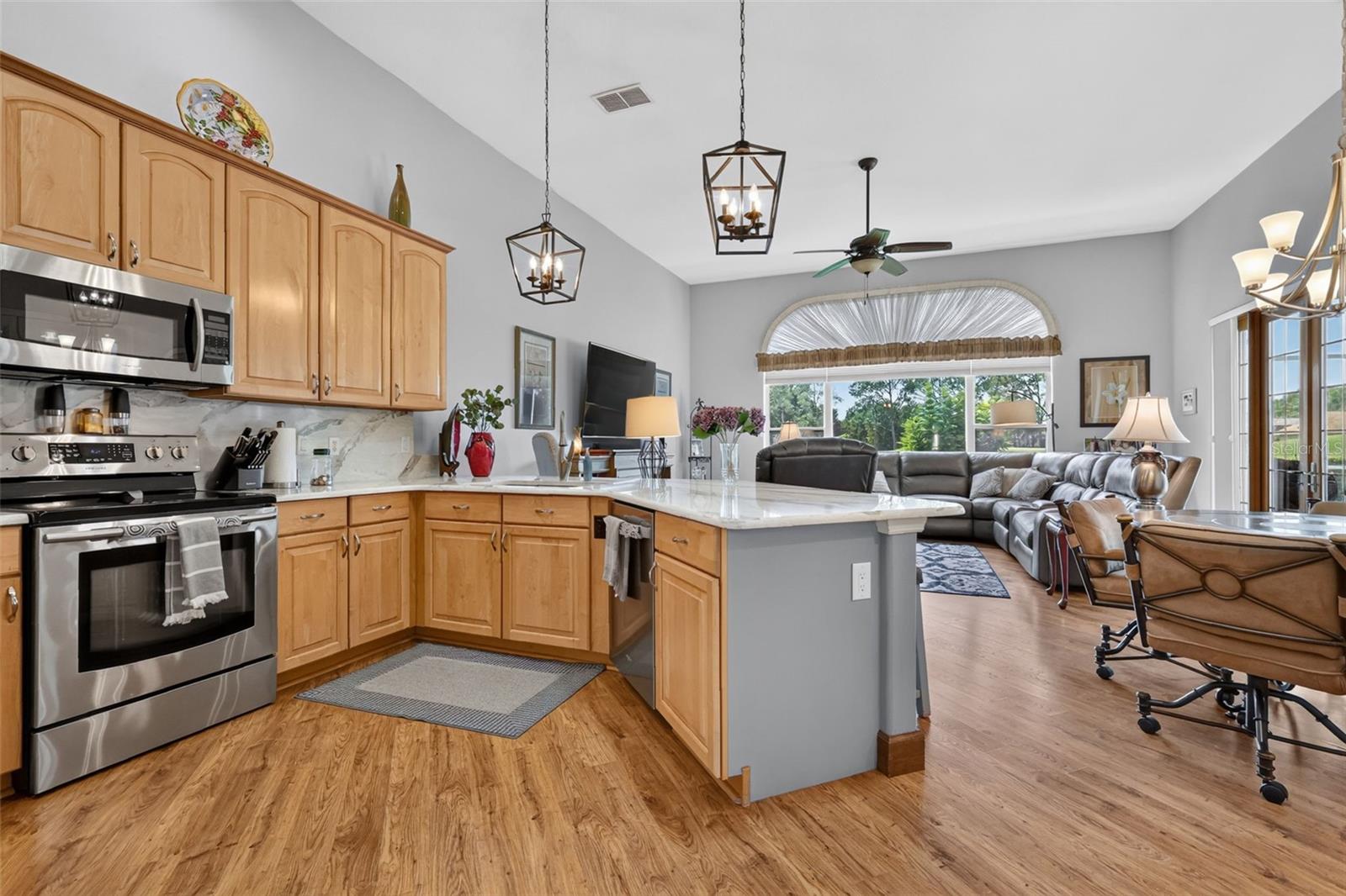 9036 Laurel Ridge Dr Property Photo 13