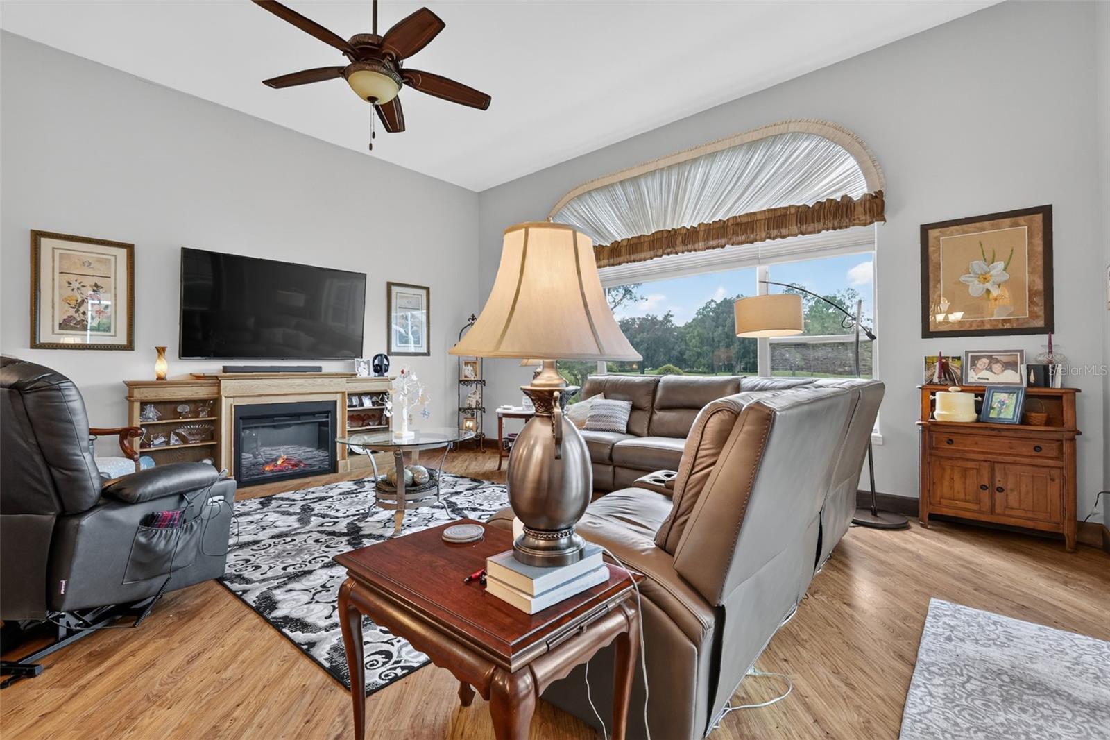 9036 Laurel Ridge Dr Property Photo 18