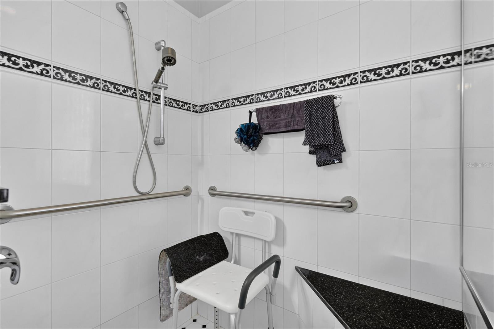 9036 Laurel Ridge Dr Property Photo 25
