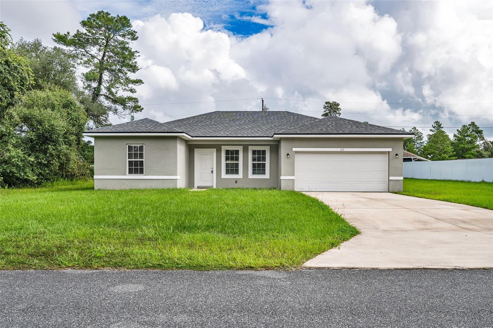 267 Marion Oaks Golf Rd Property Photo 2